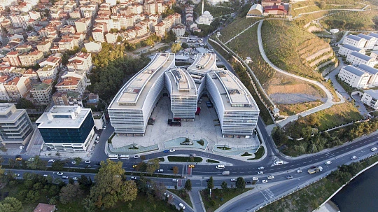 Новые студии, квартиры и дуплексы под аренду в большой резиденции с бизнес-центром, Кягытхане, Стамбул, Турция